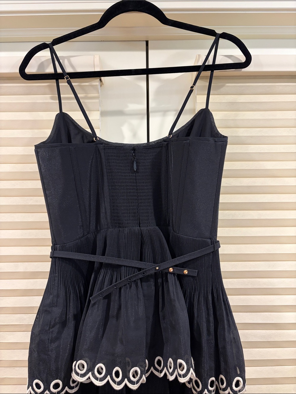 🔥CLEARANCE🔥 NWOT Zimmermann Black Tiered Spaghetti Dress, Size AU 2 = M - Picture 7 of 12